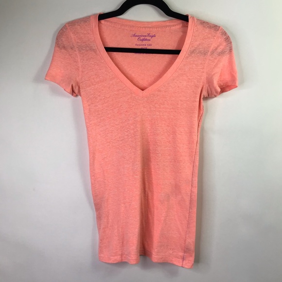 American Eagle Outfitters Tops - AMERICAN EAGLE V-NECK SHORT SLEEVE TEE - XS